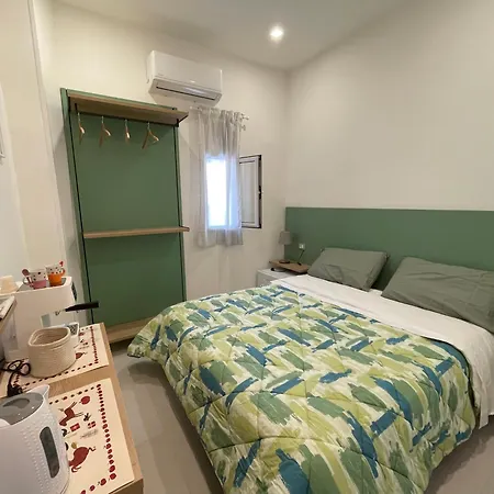 Victoria Apartment *