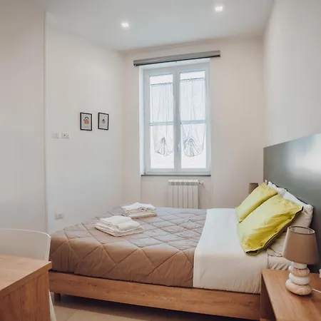 Victoria Apartment